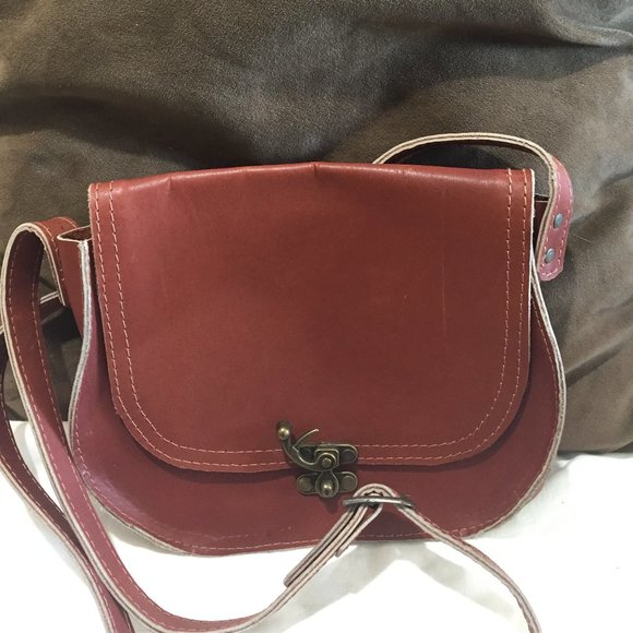 VINTAGE SMALL CROSSBODY LEATHER HANDBGBAGS - Picture 6 of 8